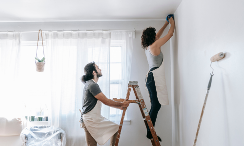 Couple painting